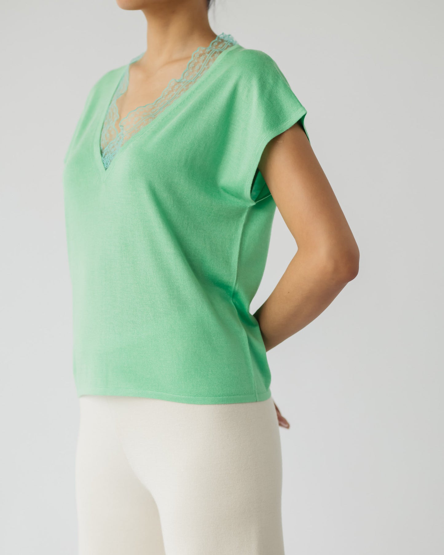 Silk and Cashmere Blended V-neck Top