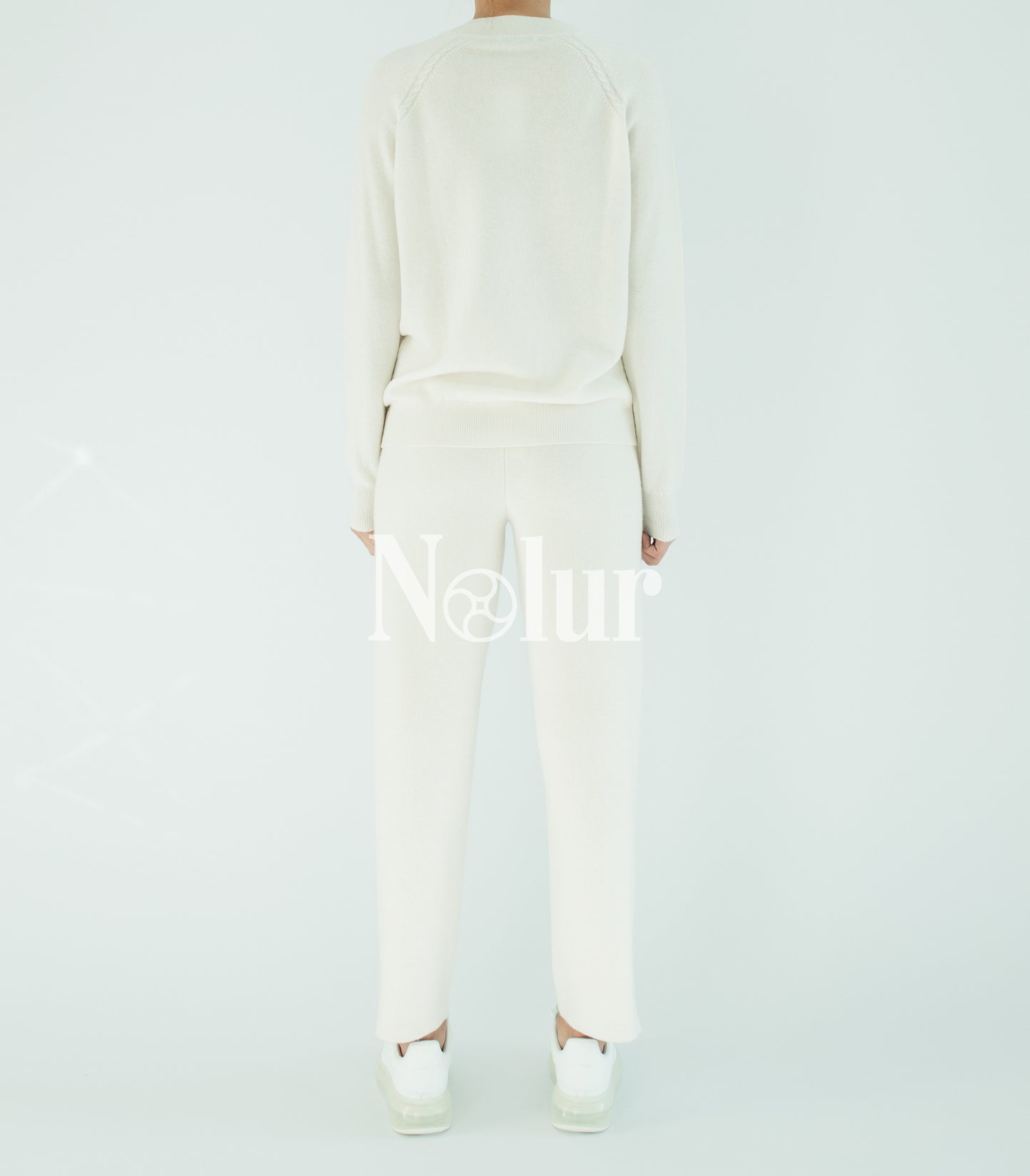 Pure Cashmere Cable Striped C-neck