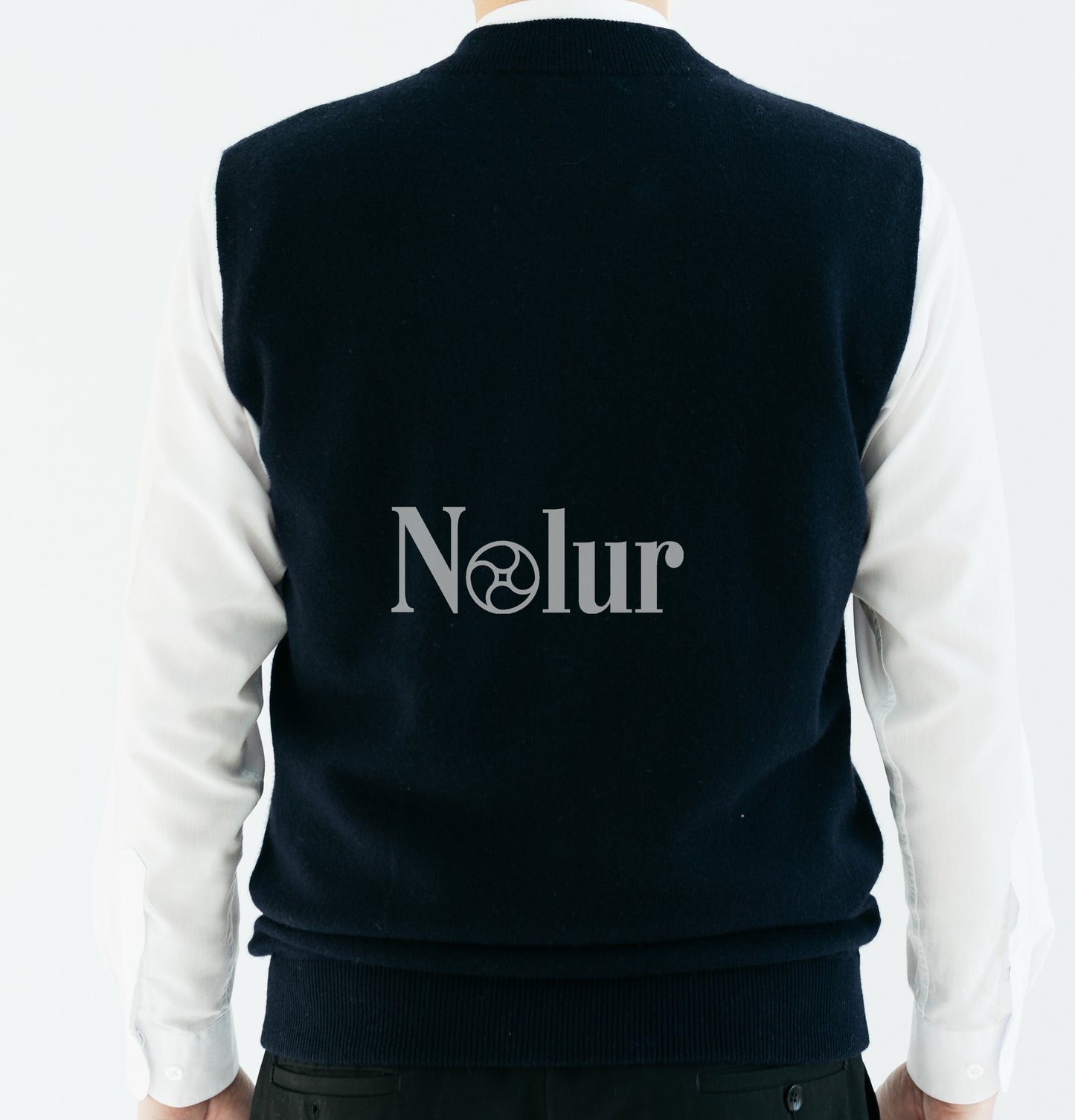 Pure Cashmere Zipped Vest