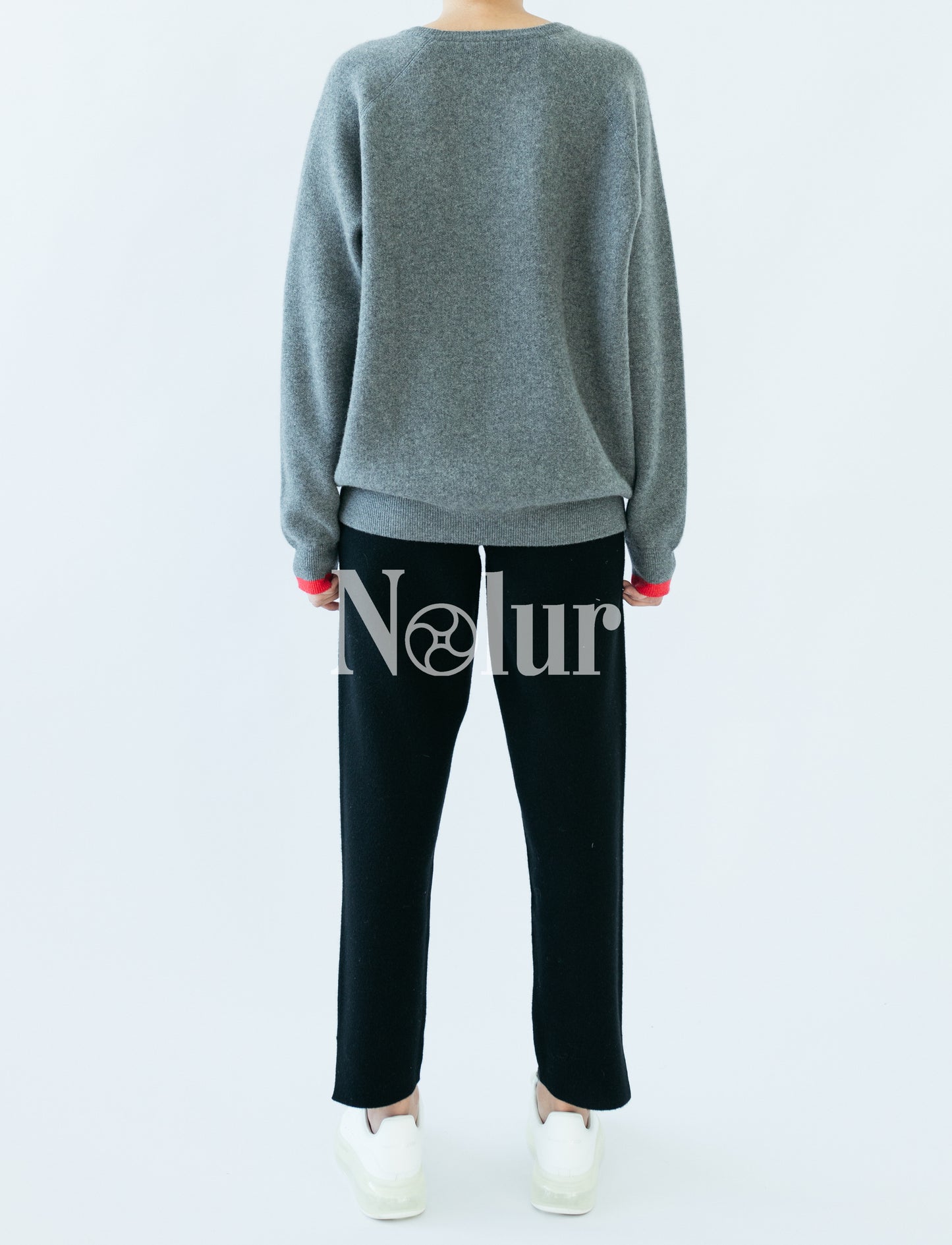 Pure Cashmere C-neck Sweater