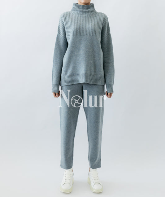 Pure Cashmere Side Slits Hi-neck Sweater
